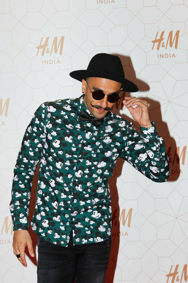 Ranveer Singh's 'Gulabo' Valentino Airport Look Proves He's Our