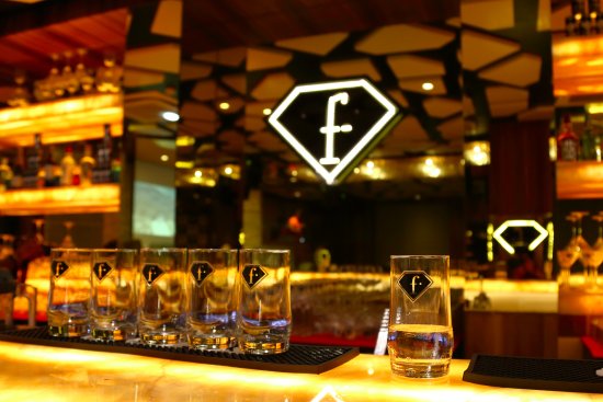 f-bar-lounge-jaipur